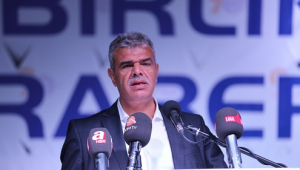 SİZ KÖPRÜ ALTINDA YATAN BİRİNİ GÖRDÜNÜZ MÜ?
