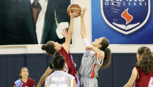 SANKO OKULLARI 15 TEMMUZ DEMOKRASİ ŞEHİTLERİNİ ANMA BASKETBOL TURNUVASI DÜZENLEDİ..