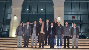 AMATÖR SPOR YÖNETİCİLERİNDEN BAŞKAN OKUMUŞ'A TEŞEKKÜR ZİYARETİ..