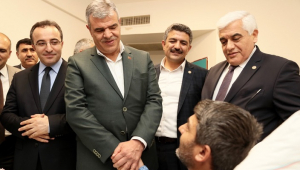 BAŞBAKAN YARDIMCIMIZ VEYSİ KAYNAK GAZİ ASKERLERİ ZİYARET ETTİ...