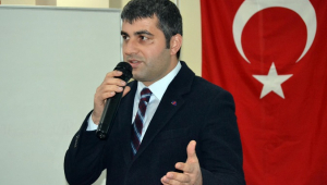 HAKAN SARAL ÖĞRENCİLERE TECRÜBESİNİ PAYLAŞTI..