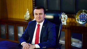MEVLİD KANDİLİ KATILAŞMIŞ KALPLERİN YUMUŞADIĞI GÜNDÜR...