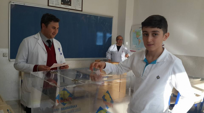 ÖZEL FİNAL TEMEL LİSESİ BAŞKANINI SEÇTİ..