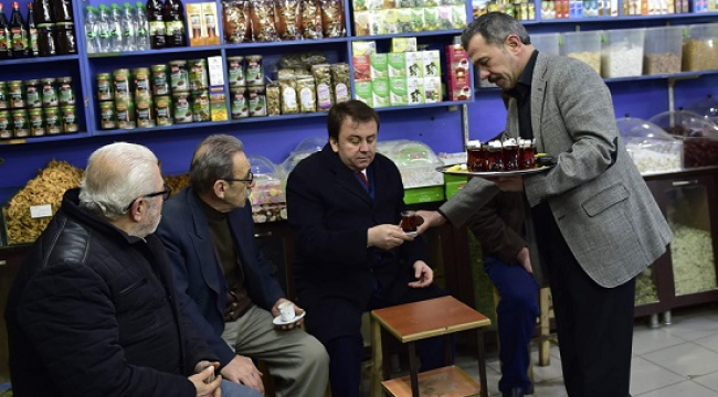 BAŞKAN ERKOÇ SUK-İ MARAŞ ÇARŞISINDA...