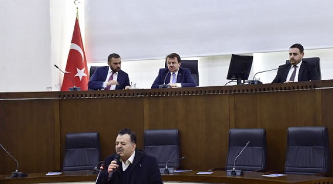 BÜYÜKŞEHİR BELEDİYE MECLİSİ’NDE MADDELER BRAİLLE ALFABESİ İLE OKUNDU..