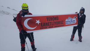 Dağcılar Teröre Tepki İçin Berit Dağı’na Tırmandı...
