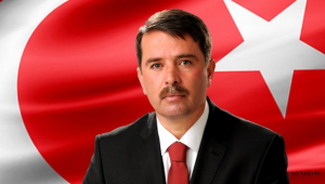 BİZDE VATANI İÇİN CANINI VERECEK EVLATLAR BİTMEZ..