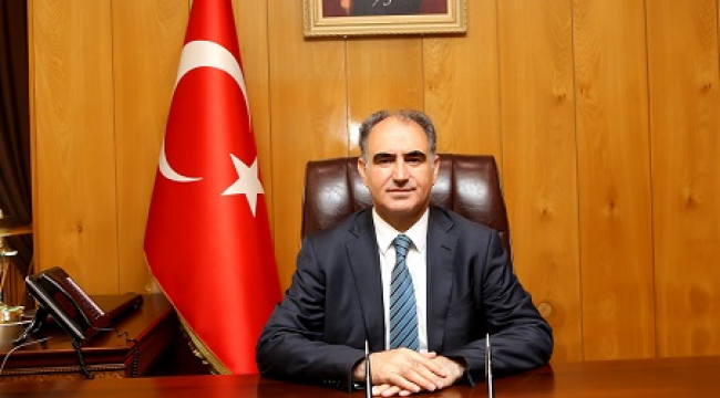 KADINLARIMIZ FEDAKARLIĞIN SİMGESİDİR...