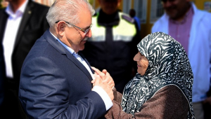 ANNE, SEVGİ VE MERHAMET KAYNAĞIDIR..