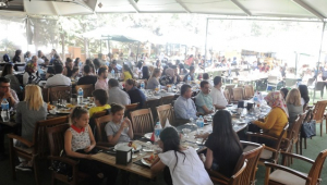 HEMŞİRELER KAHVALTIDA BİR ARAYA GELDİ..