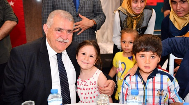 ONİKİŞUBAT BELEDİYESİ’NİN EN ANLAMLI İFTARI..