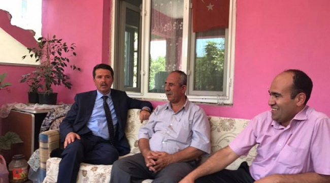OSMAN BAŞKAN BAYRAMDA ÇAT KAPI YAPTI...