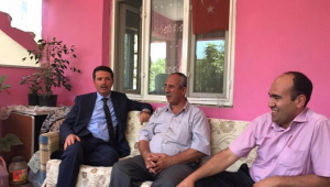 OSMAN BAŞKAN BAYRAMDA ÇAT KAPI YAPTI...