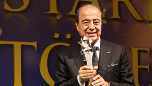 ZEKİ KONUKOĞLU YILIN SANAYİCİSİ...