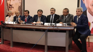 KAHRAMANMARAŞ İŞ DÜNYASINDAN MAHİR ÜNAL’A ZİYARET..