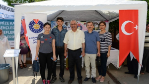 REKTÖR DEVECİ YENİ ÖĞRENCİLERLE SOHBET ETTİ..