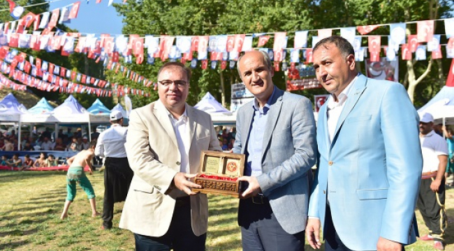 ER MEYDANI DEREKÖY'DE KURULDU..
