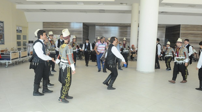 TRABZON’DAN KARDEŞE ÖZEL GÖSTERİ..