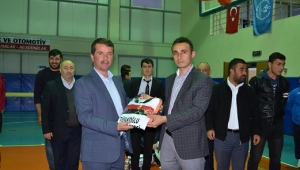 AMACIMIZ TÜRKOĞLU’NDA GENÇLERE SPORU SEVDİRMEK..