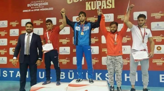 BÜYÜKŞEHİR’E 4 MADALYA..