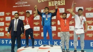 BÜYÜKŞEHİR’E 4 MADALYA..