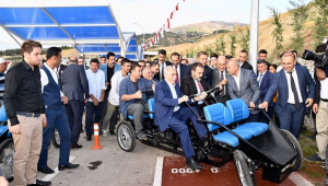 ÇOCUKLUKLARINI YAŞADILAR..