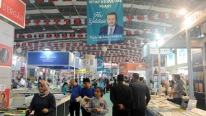 KİTAP FUARINI 200 BİN KİŞİ GEZDİ..