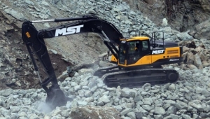 MST İŞ VE TARIM MAKİNALARI BURSA TARIM FUARINDA..