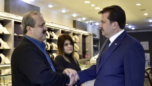 BAŞKAN ERKOÇ YENİ HÜKÜMET CADDESİ’NDE..