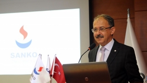 BÜYÜK ÖNDERİMİZ, İLERİ GÖRÜŞLÜLÜĞÜ, KARARLILIĞI VE VATAN SEVGİSİYLE YOLUMUZU DAİMA AYDINLATACAKTIR..