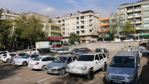 ESKİ SSK YERİ ÜCRETSİZ OTOPARK..
