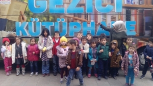 BÜYÜKŞEHİR’DEN MİNİKLERE KÜTÜPHANE TANITIMI..