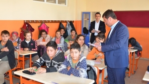 BAŞARILI ÖĞRENCİYİ BİZZAT ÖDÜLLENDİRECEĞİM...