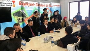 BAŞKAN ERKOÇ: “GENÇLER GELECEĞİMİZDİR”..