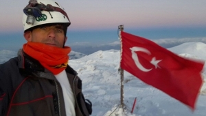 BERİT DAĞI’NA BAYRAK ASILDI...