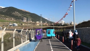 BİSİKLETE BİNMEYİ SEVDİK...
