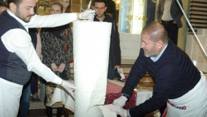 BOSNALI ÖĞRENCİLER DONDURMAMIZI BEĞENDİ..