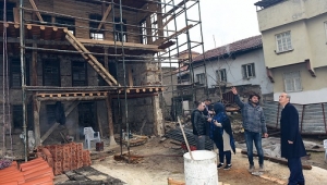 BU KONAKLARIN HER TARAFI TARİH KOKUYOR...