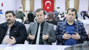 YÜZLERCE KİŞİ MEHMETÇİK İÇİN TOPLANDI..