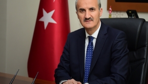 KANDİLLER, KALPLERİMİZİ VE GÖNÜLLERİMİZİ AYDINLATSIN