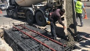 7 ÜST GEÇİT YAPILIYOR
