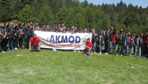 AKMOD GÖNÜLLÜLERİ KAMP YAPTI
