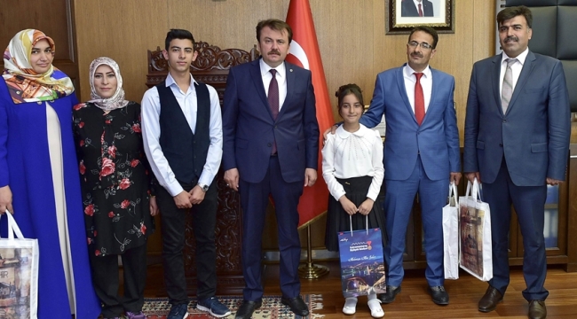BAŞKAN KOLTUĞUNU TUĞBA ALIÇ’A BIRAKTI
