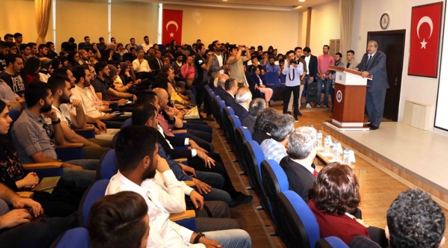 “İŞ HAYATINDA PARANIN ESİRİ OLMAYIN, PARA SİZİN ESİRİNİZ OLSUN”