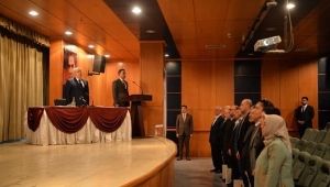 ONİKİŞUBAT'TAN BAŞARILI ÖĞRENCİLERE TEŞVİK...