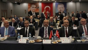 REKTÖR YARDIMCISI SALTALI ‘11. KALKINMA PLANI AKDENİZ BÖLGESİ İSTİŞARE TOPLANTISI’NA KATILDI 