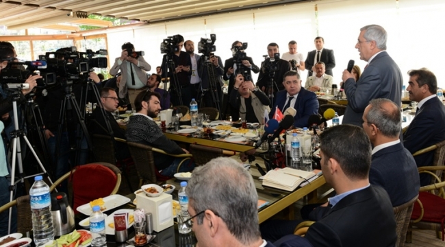 “YÖNETİCİLİK PROFESYONELLİKTİR “