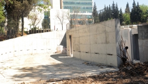 ZEMİN DÖŞEMELERİNE BAŞLANDI