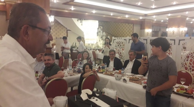 HANEFİ ÖKSÜZ'Ü DUYGULANDIRAN SÜRPRİZ...