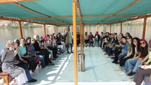 ONİKİŞUBAT’TAN ÖĞRENCİLERE MOTİVASYON GEZİSİ